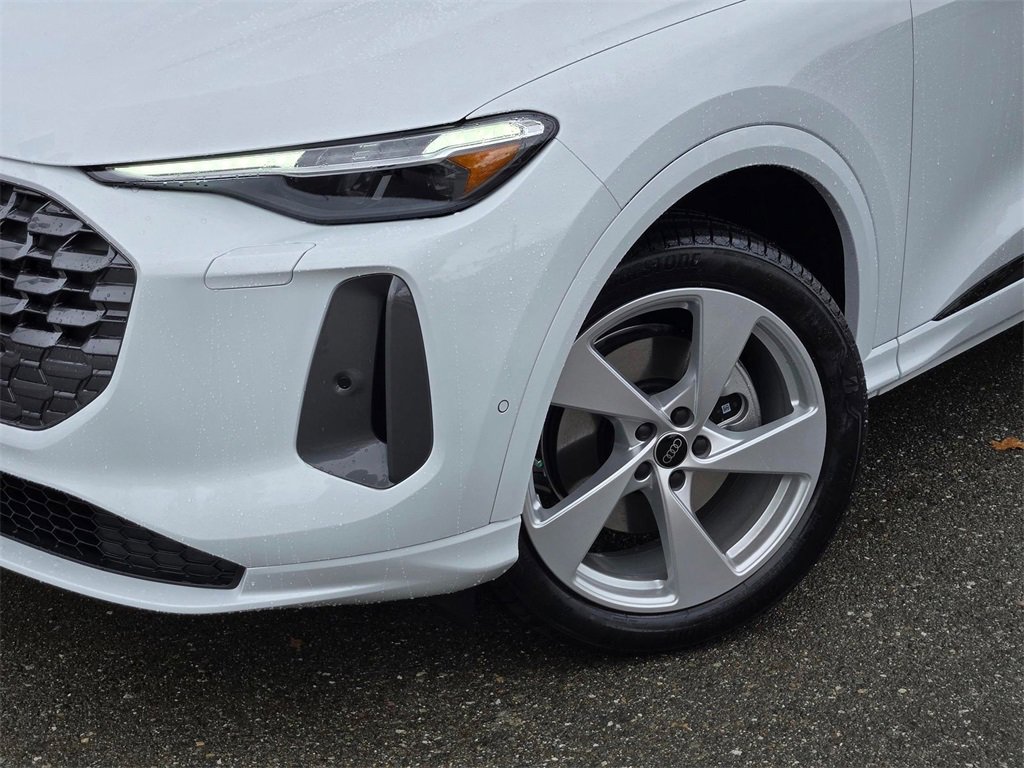 New 2025 Audi Q5 Premium Plus image 9