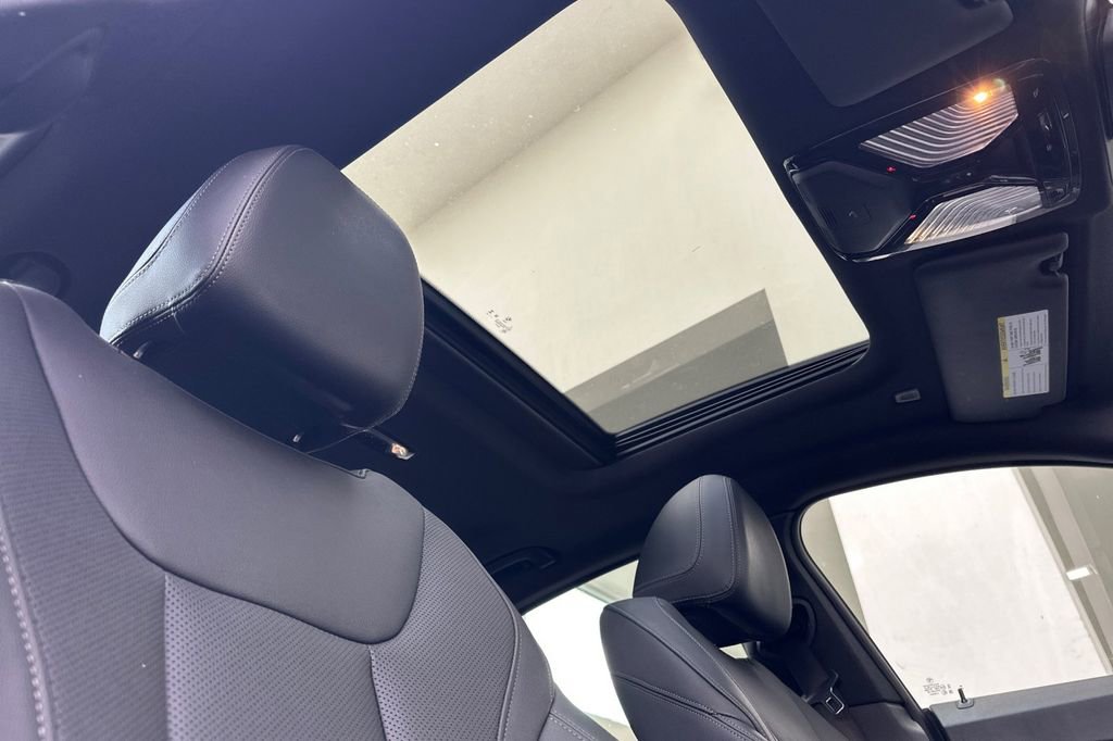 Used 2023 BMW i4 eDrive35 w/ Premium Package RWD image 17