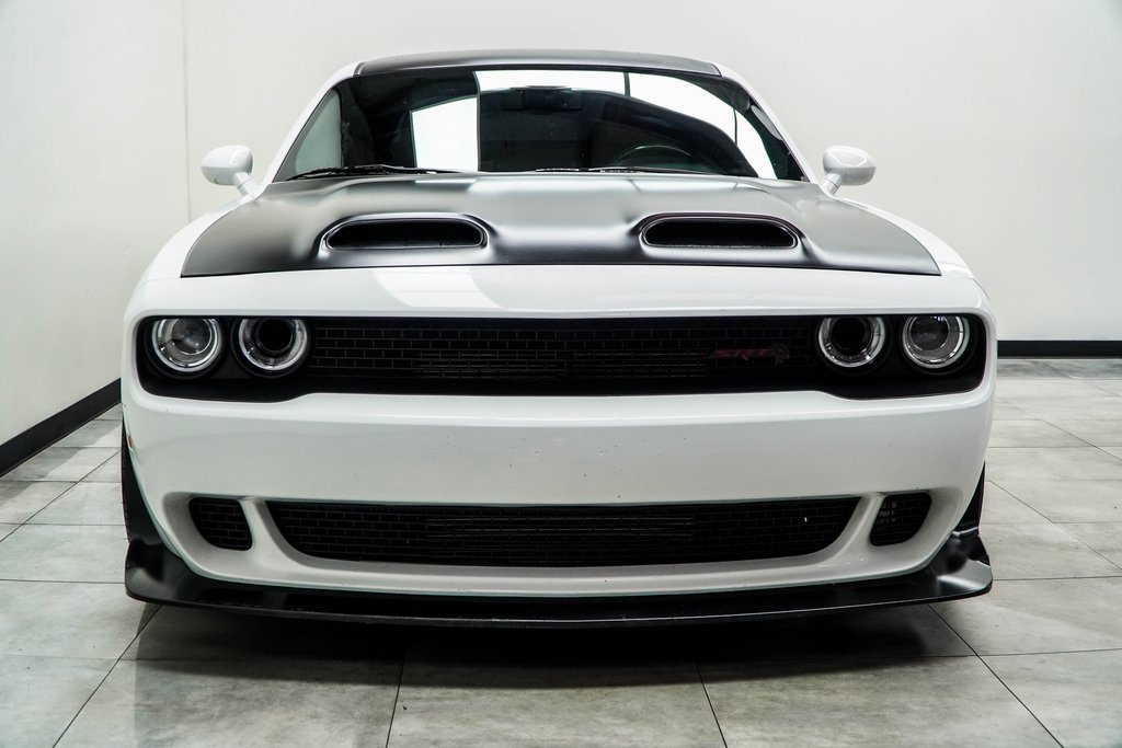 Used 2019 Dodge Challenger SRT Hellcat Redeye image 4