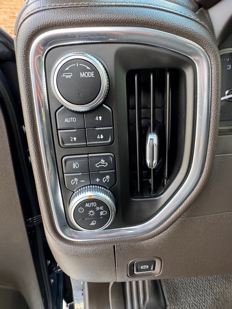 Used 2021 GMC Sierra 1500 Denali image 15