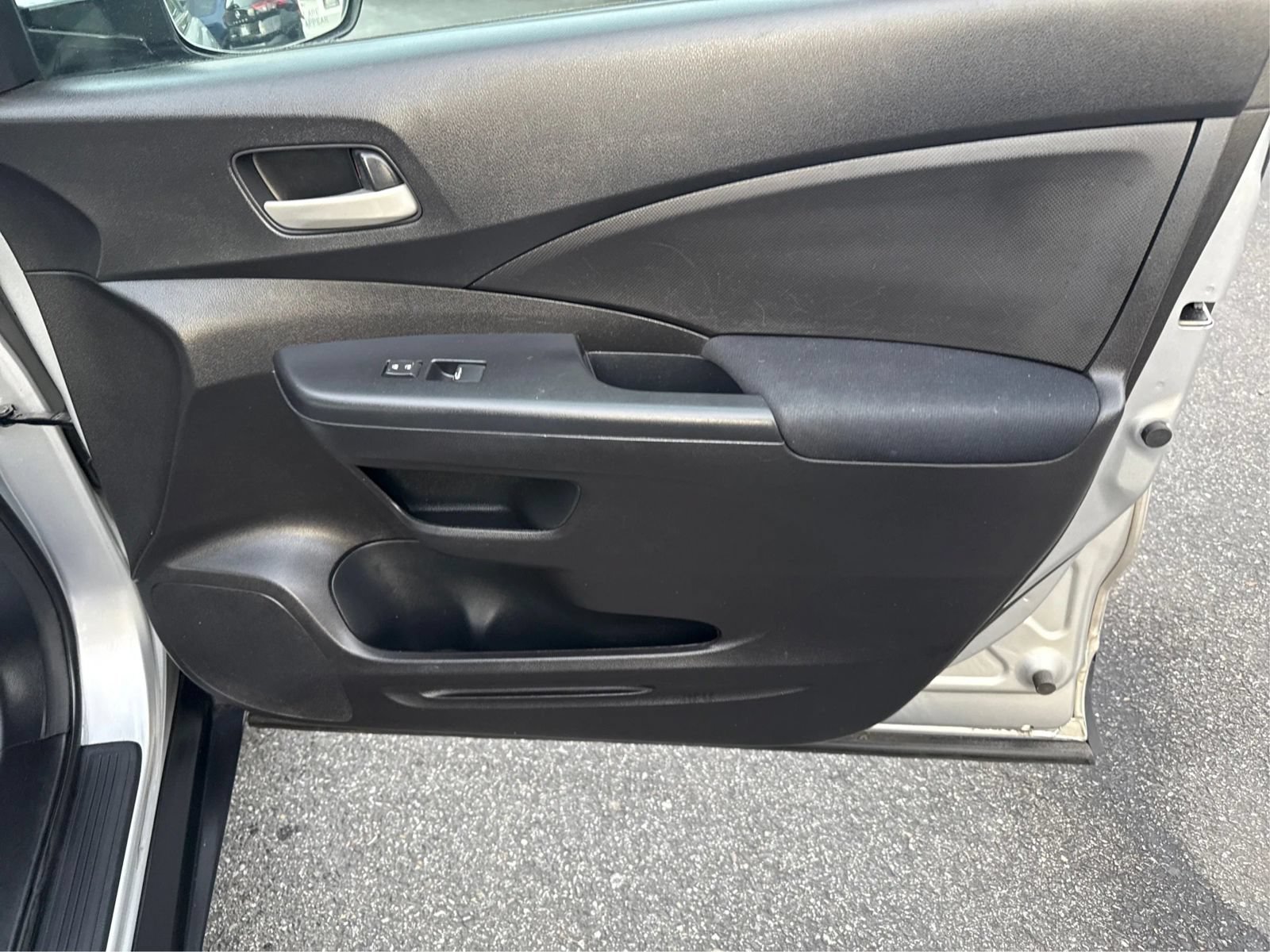 Used 2016 Honda CR-V LX image 20