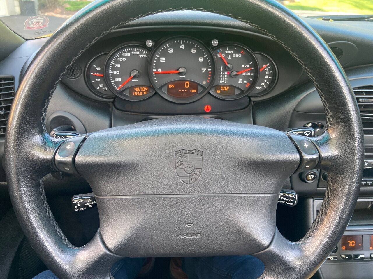 Used 2001 Porsche 911 Cabriolet image 17
