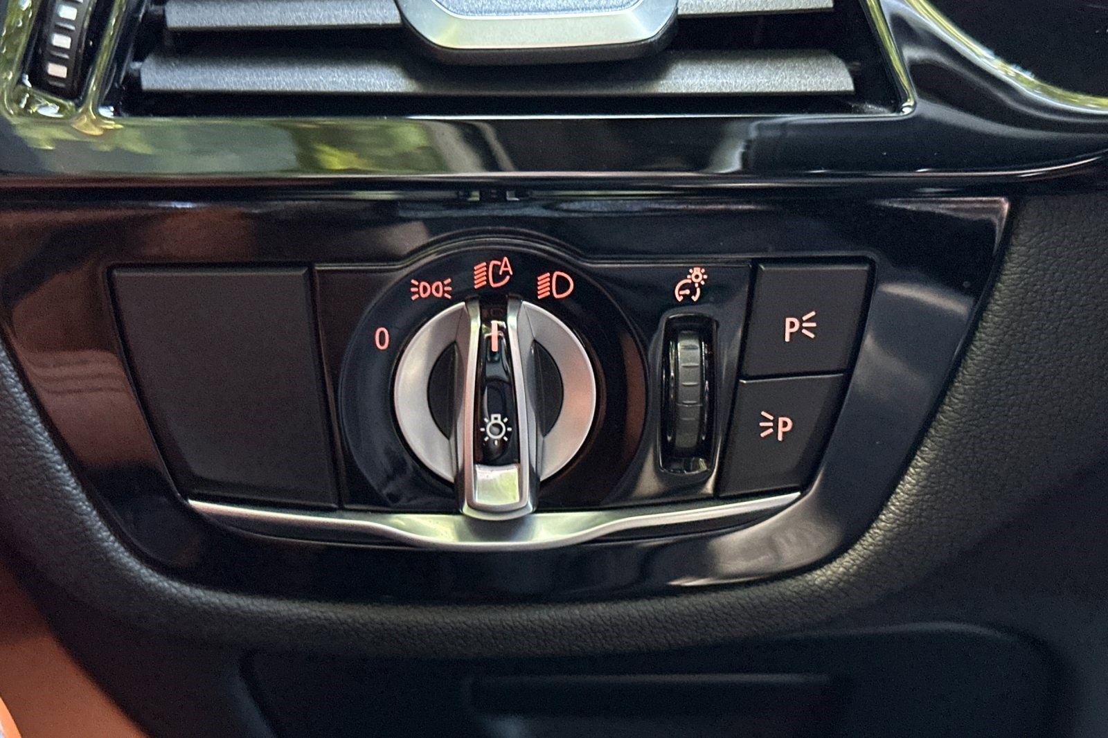 Used 2023 BMW M5 w/ Competition Package image 36