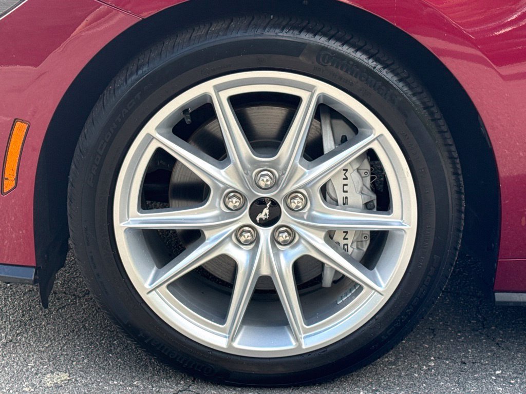 Used 2025 Ford Mustang GT Premium RWD image 15