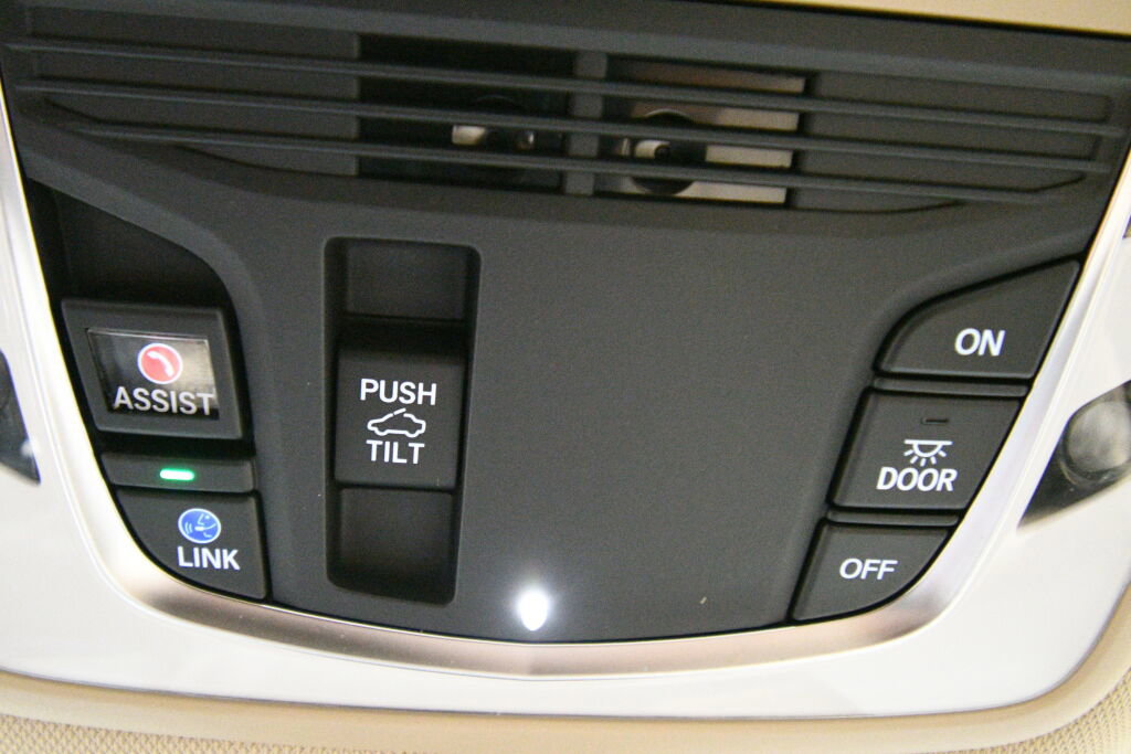 Used 2024 Acura TLX w/ Technology Package image 18