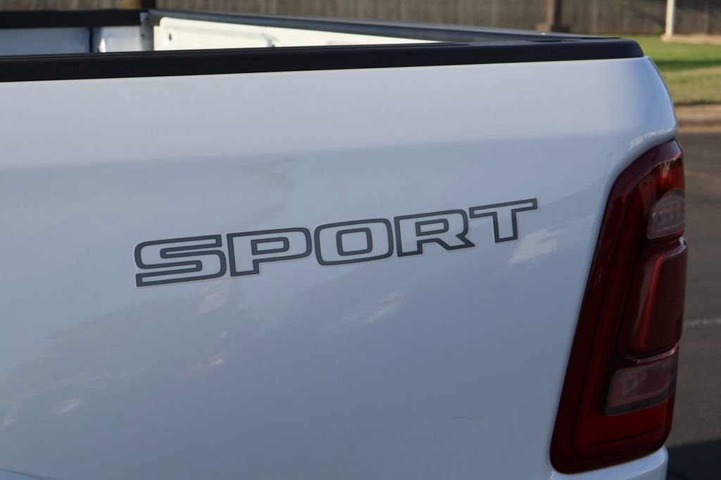 Used 2020 RAM 1500 Laramie w/ Sport Appearance Package AWD/4WD image 10