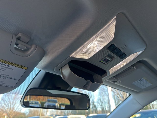 Used 2024 Toyota RAV4 XLE image 31