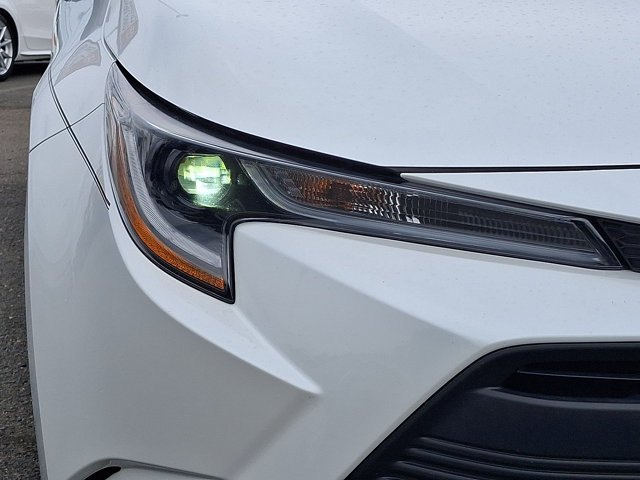 Certified 2023 Toyota Corolla LE FWD image 29