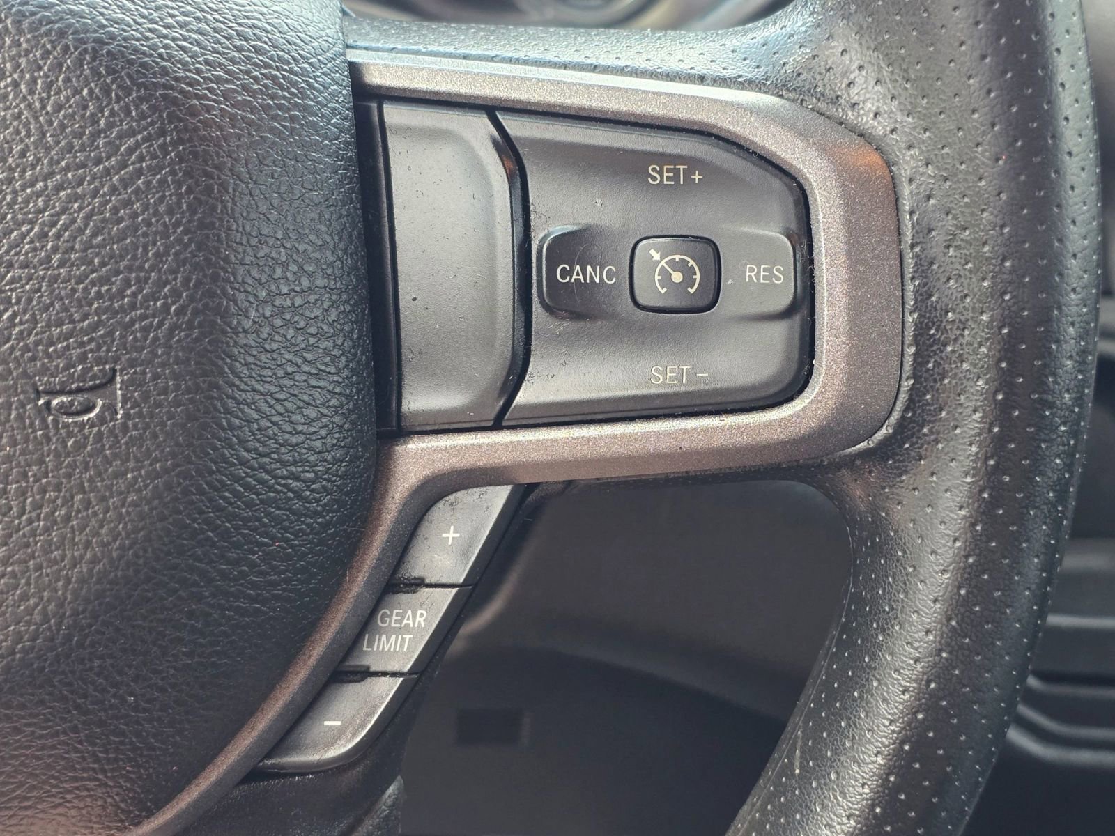 Used 2023 RAM 2500 Tradesman w/ Chrome Appearance Group image 18