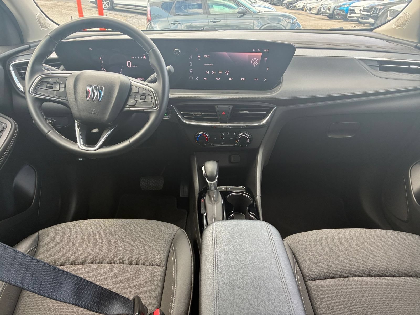 Used 2025 Buick Encore GX Preferred AWD/4WD image 16