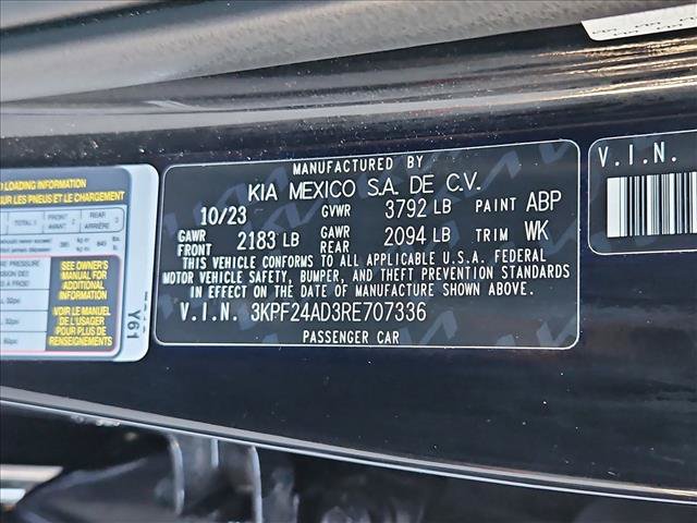 Used 2024 Kia Forte LXS FWD image 23