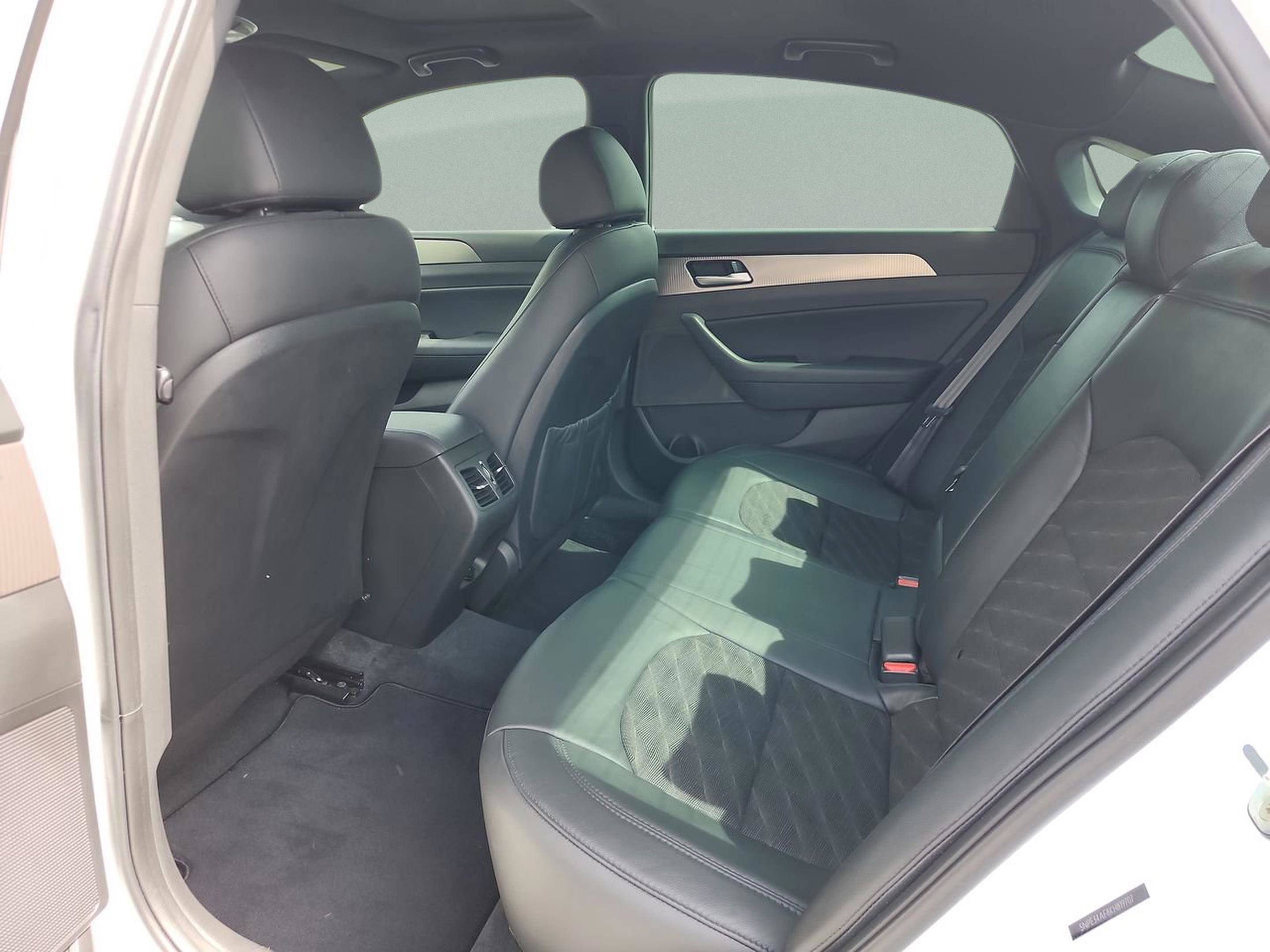 Used 2019 Hyundai Sonata Sport image 16