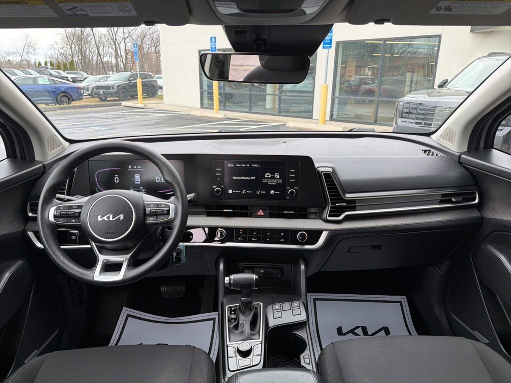 Certified 2023 Kia Sportage LX image 23