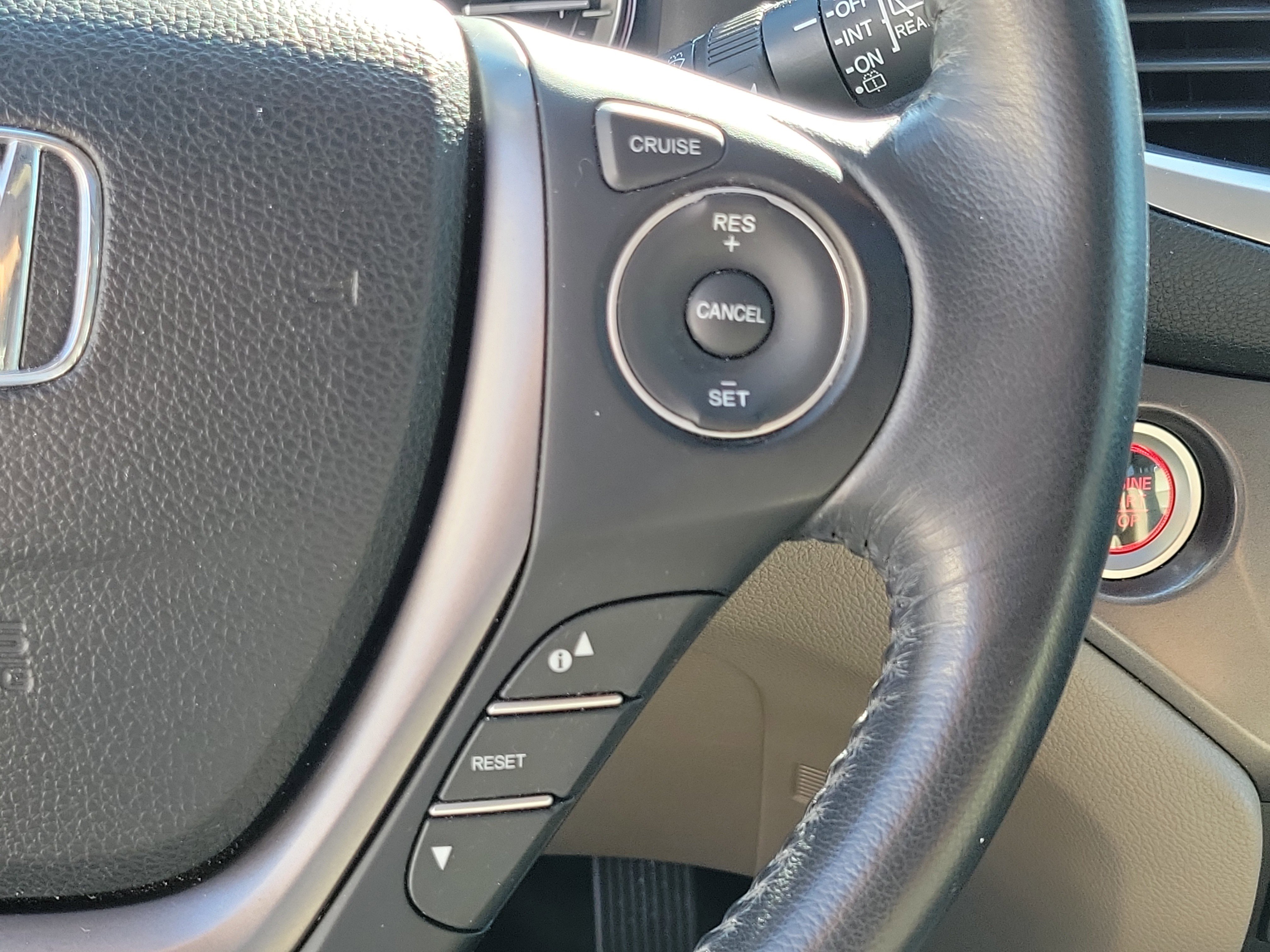 Used 2017 Honda Pilot EX-L image 27