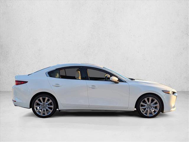 Used 2021 MAZDA MAZDA3 s FWD image 4