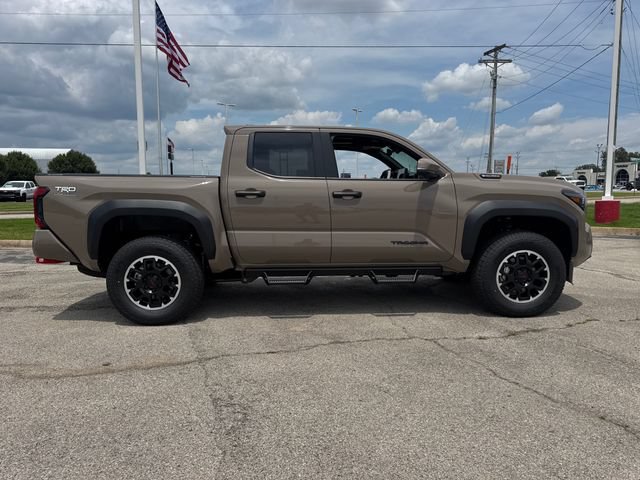 New 2026 Toyota Tacoma TRD Off-Road AWD/4WD image 7