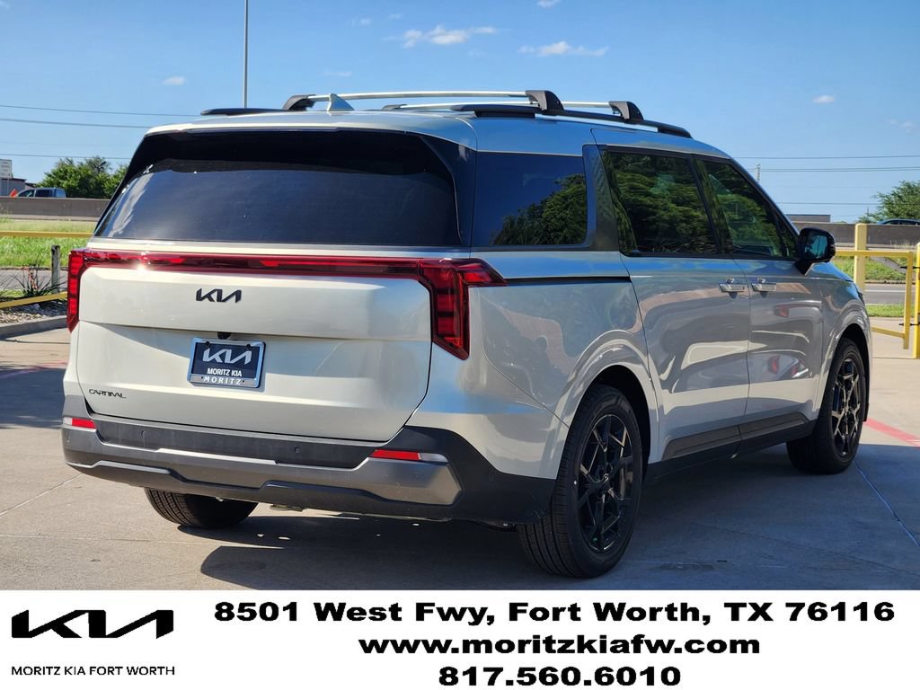 New 2026 Kia Carnival SX w/ SX Dark Edition Package FWD image 3
