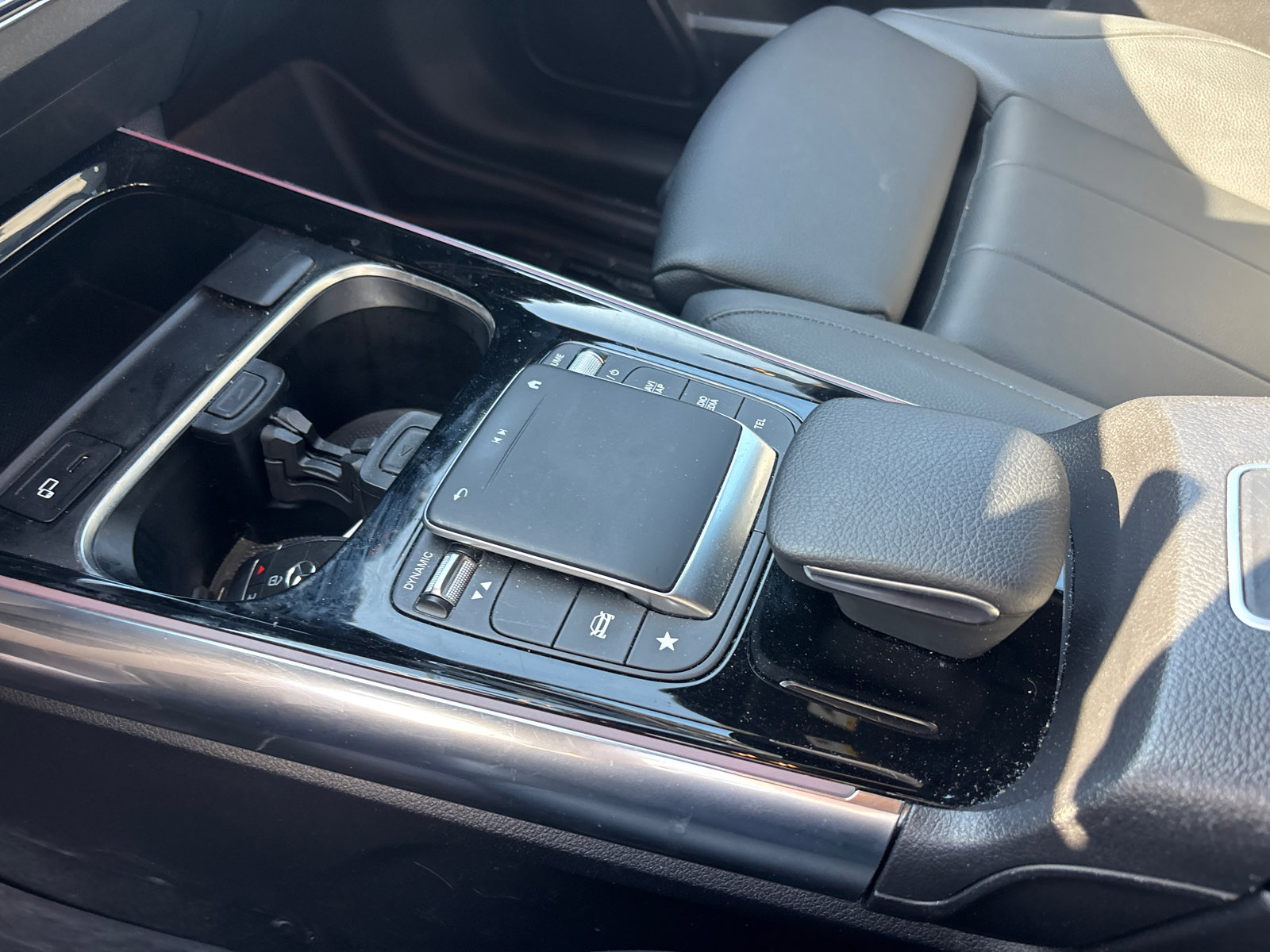 Used 2021 Mercedes-Benz GLA 250 4MATIC image 23