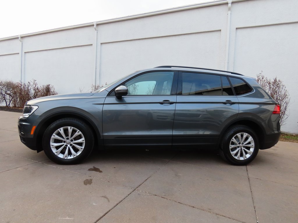 Used 2018 Volkswagen Tiguan S image 4