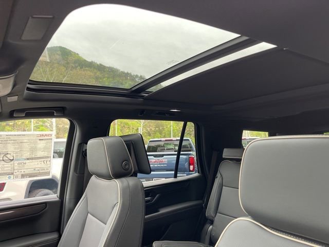 New 2026 GMC Yukon Elevation AWD/4WD image 27
