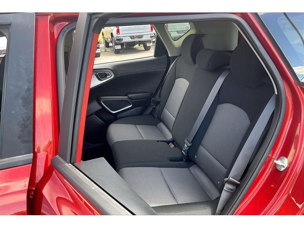 Used 2022 Kia Soul LX w/ Technology Package FWD image 28