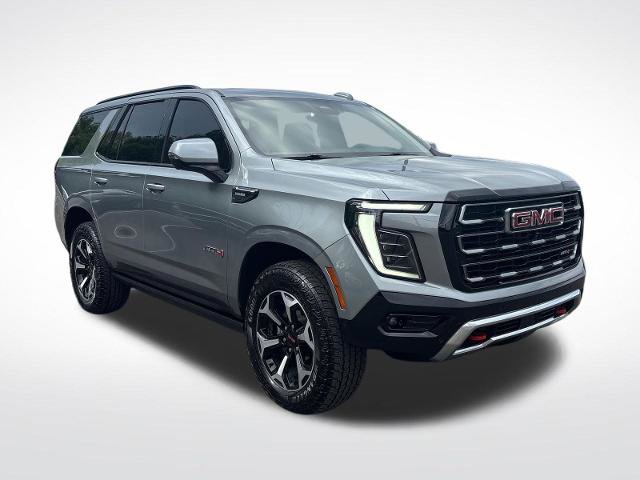 Used 2025 GMC Yukon AT4 w/ AT4 Premium Plus Package AWD/4WD image 6