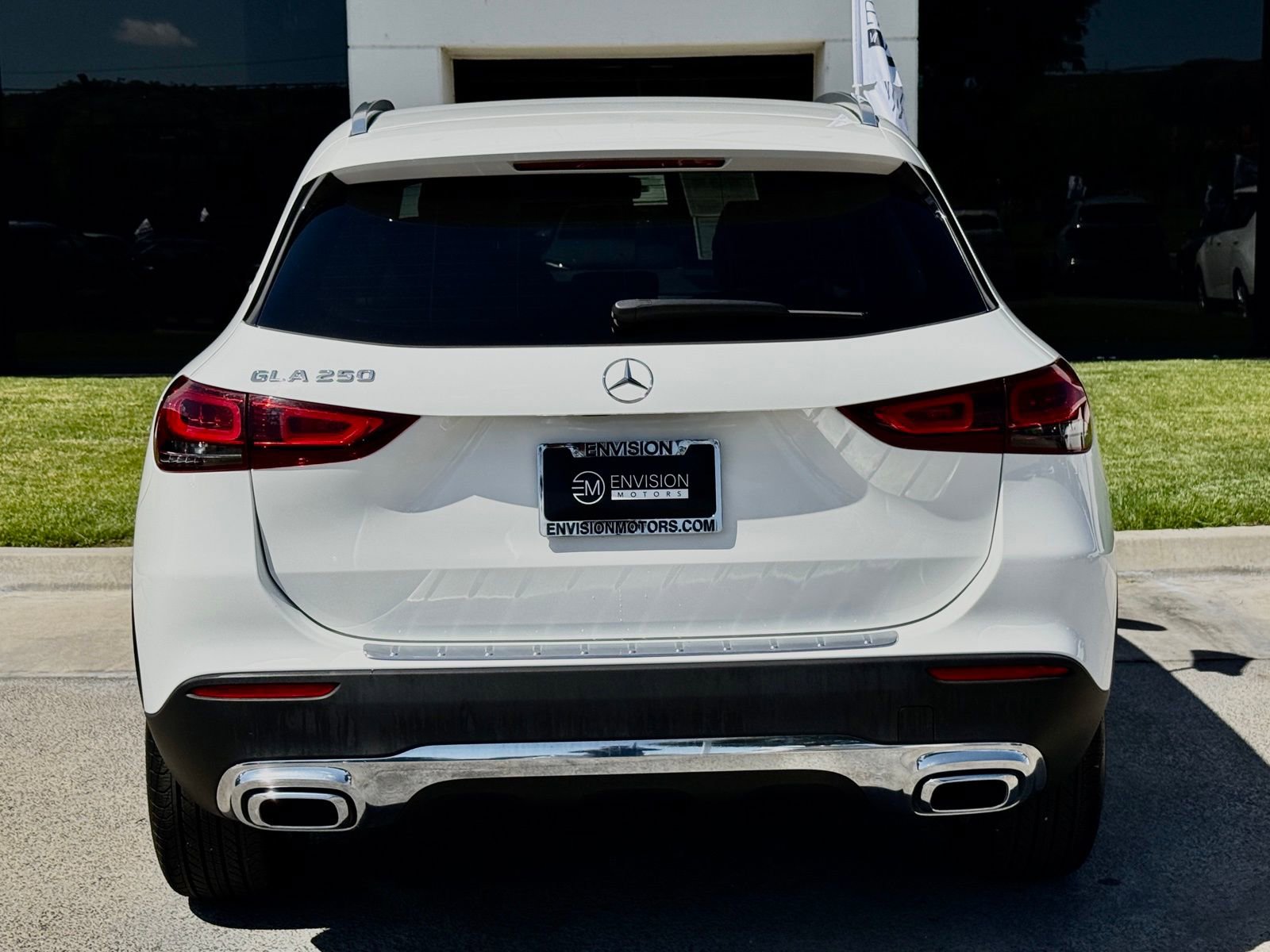 Used 2023 Mercedes-Benz GLA 250 w/ Premium Package image 13