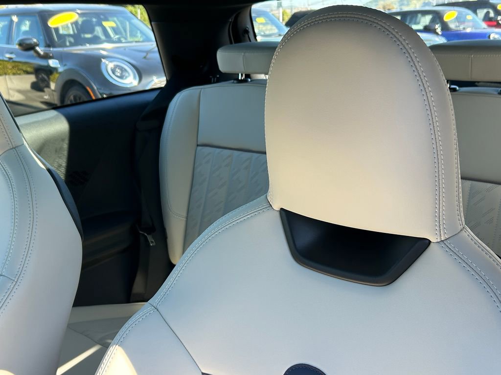 Used 2025 MINI Cooper S FWD image 14