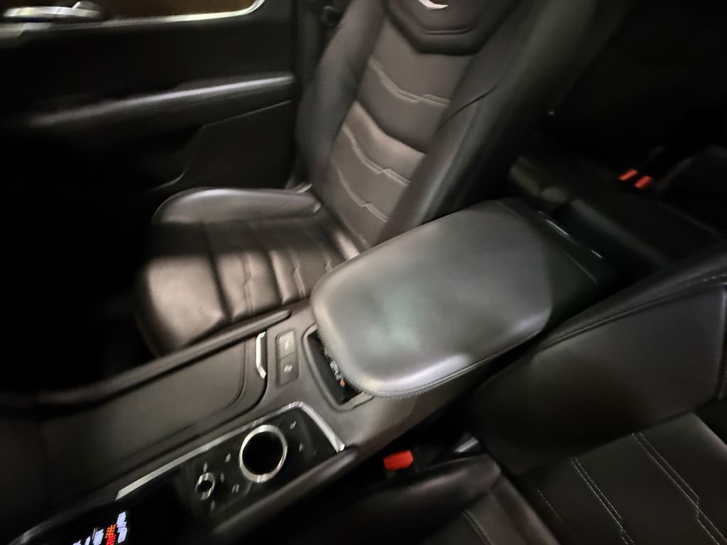 Used 2020 Cadillac XT5 Premium Luxury image 85