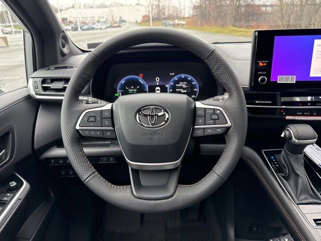New 2026 Toyota Sienna XLE Woodland Edition image 19