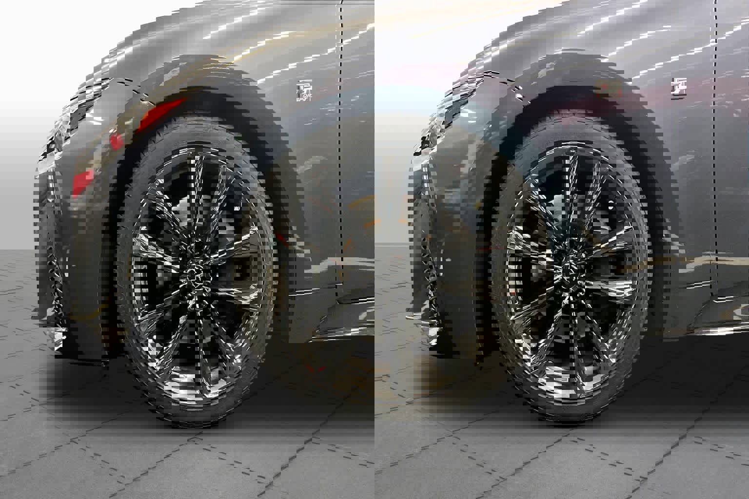 Used 2022 Lexus IS 350 F Sport w/ Accessory Package image 10