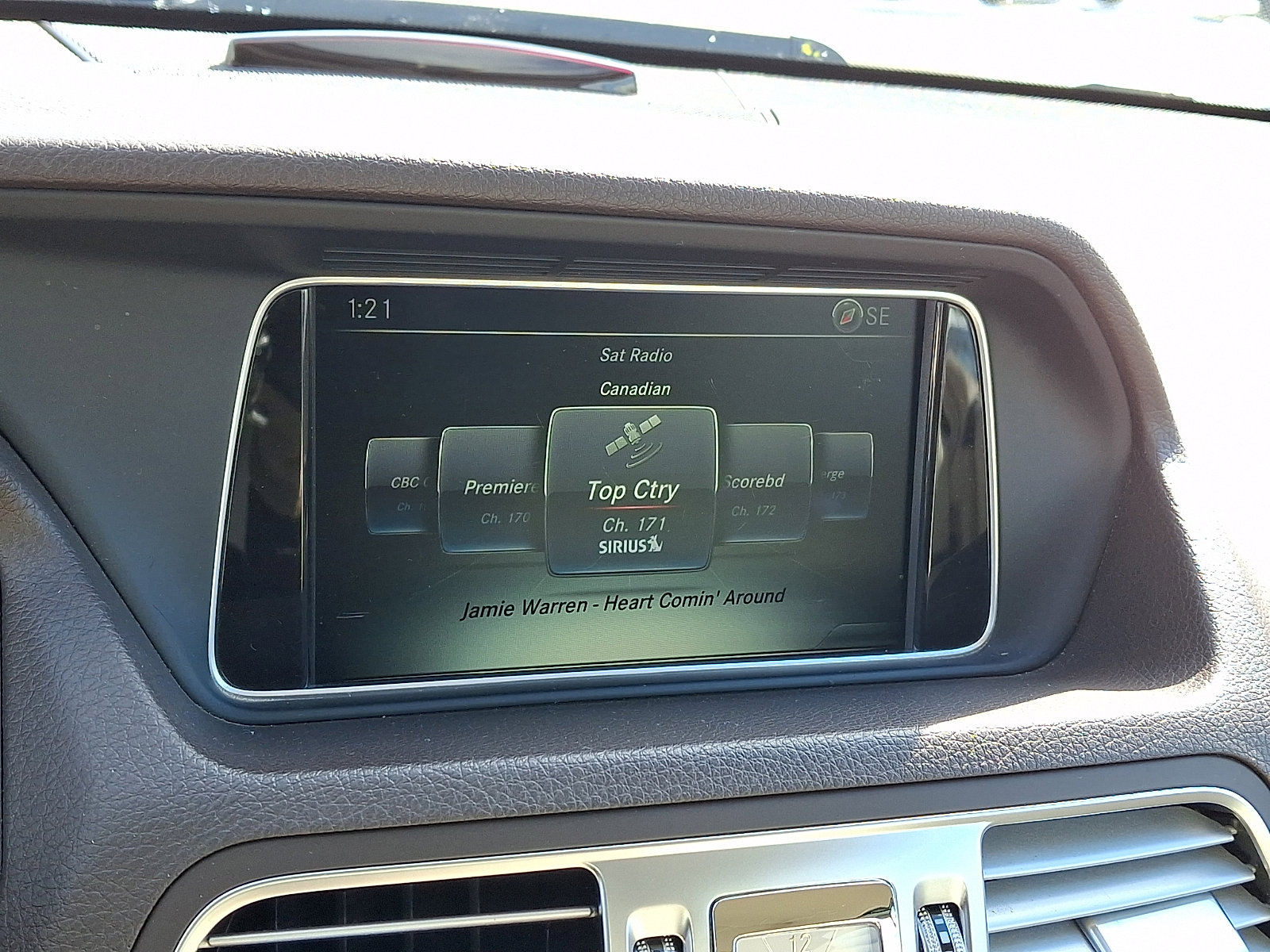 Used 2016 Mercedes-Benz E 400 Cabriolet image 22