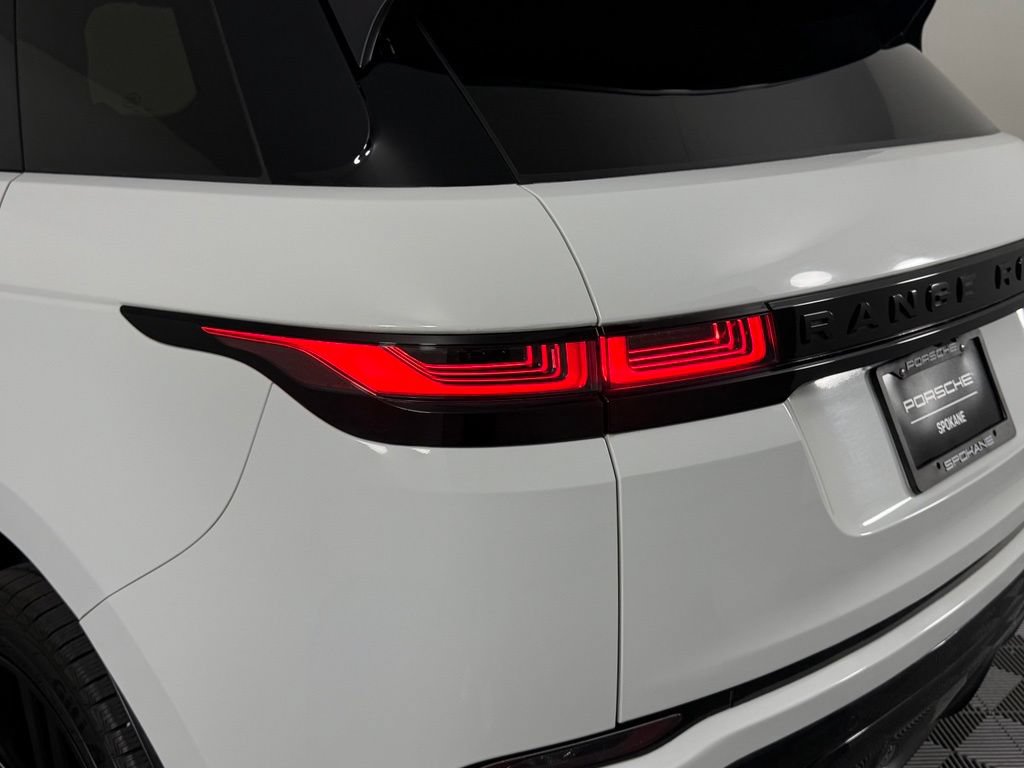 Used 2020 Land Rover Range Rover Evoque SE AWD/4WD image 12