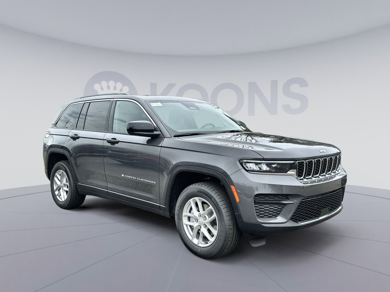 New 2025 Jeep Grand Cherokee Laredo X w/ Luxury Tech Group I image 10