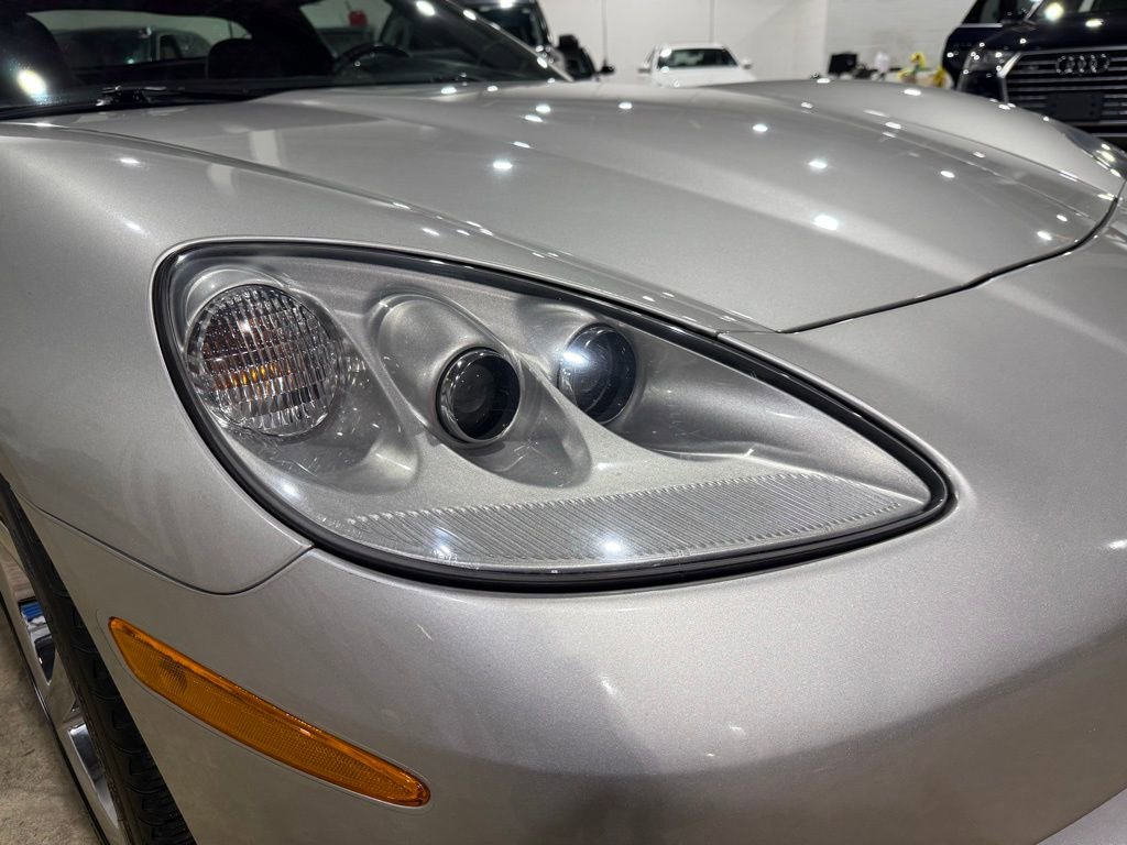 Used 2006 Chevrolet Corvette Coupe w/ Preferred Equipment Group image 8