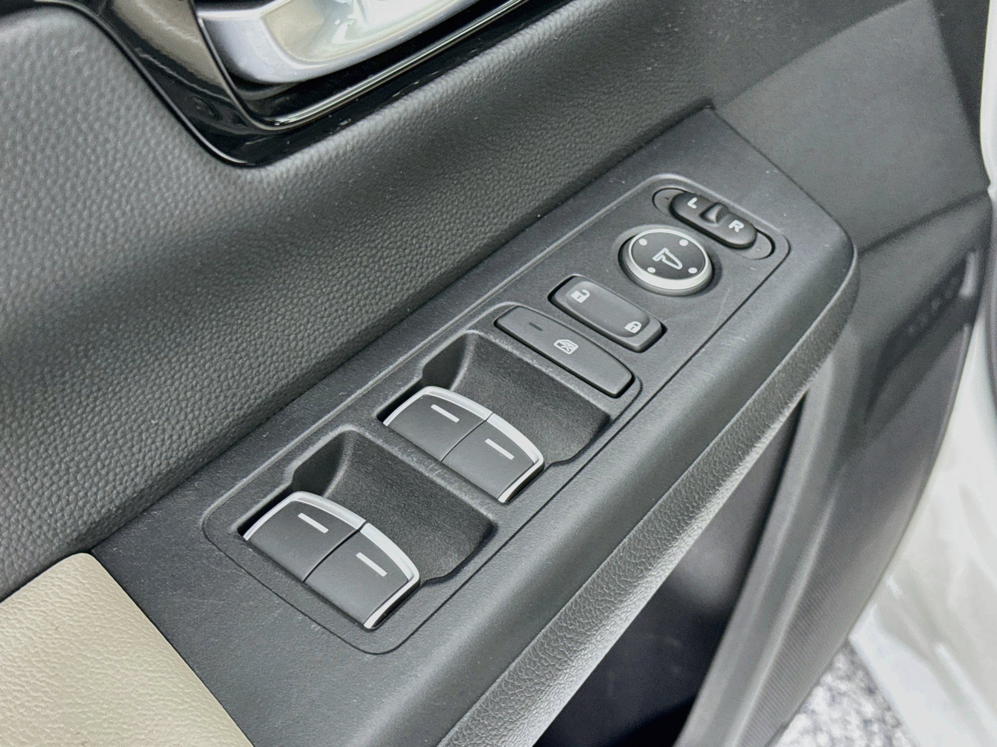 Certified 2024 Honda CR-V EX-L image 17