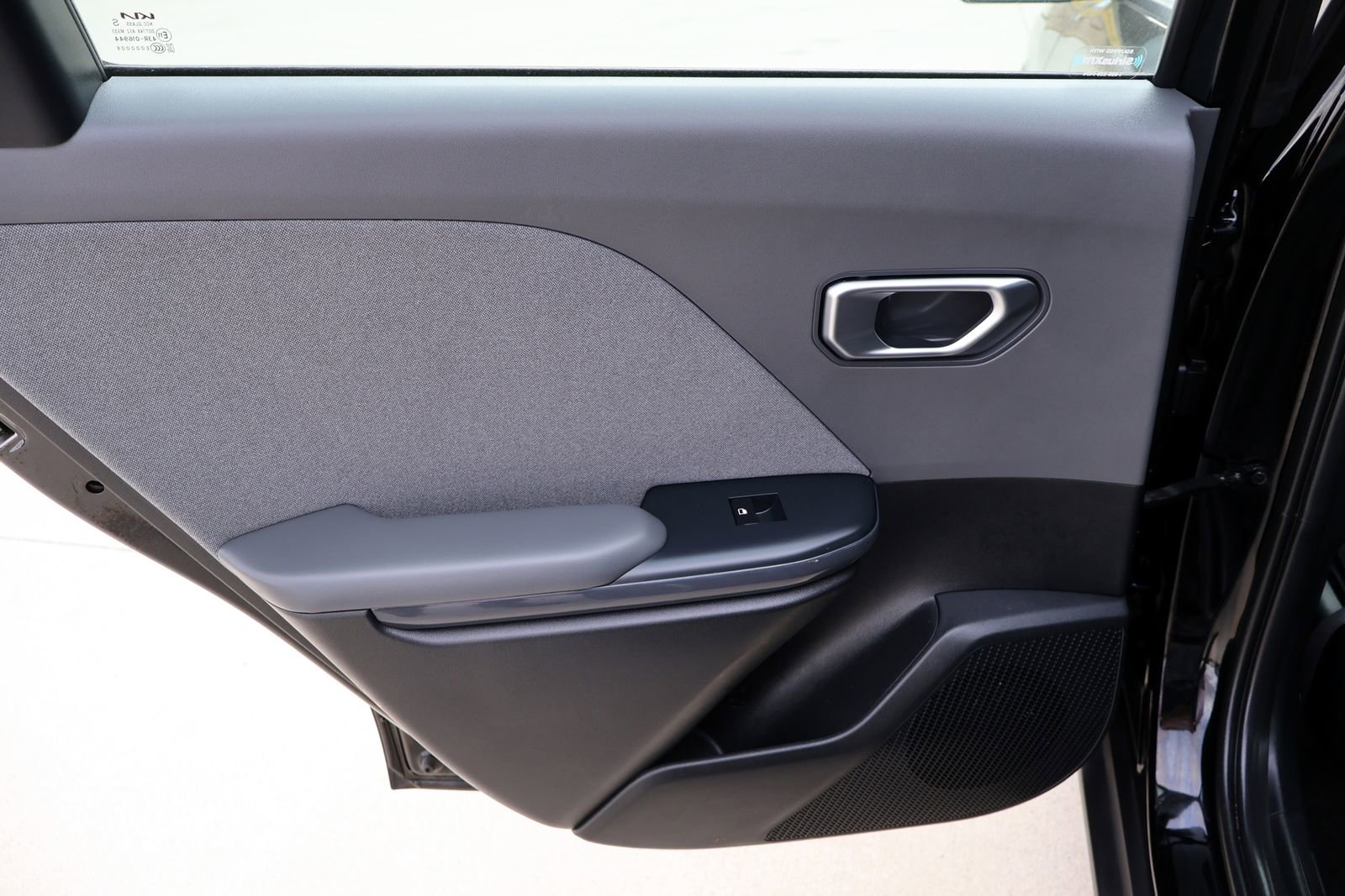 Used 2025 Kia K4 EX image 16