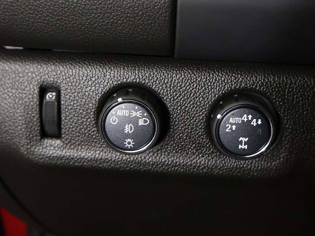 Used 2020 GMC Canyon SLE w/ Elevation Edition image 36