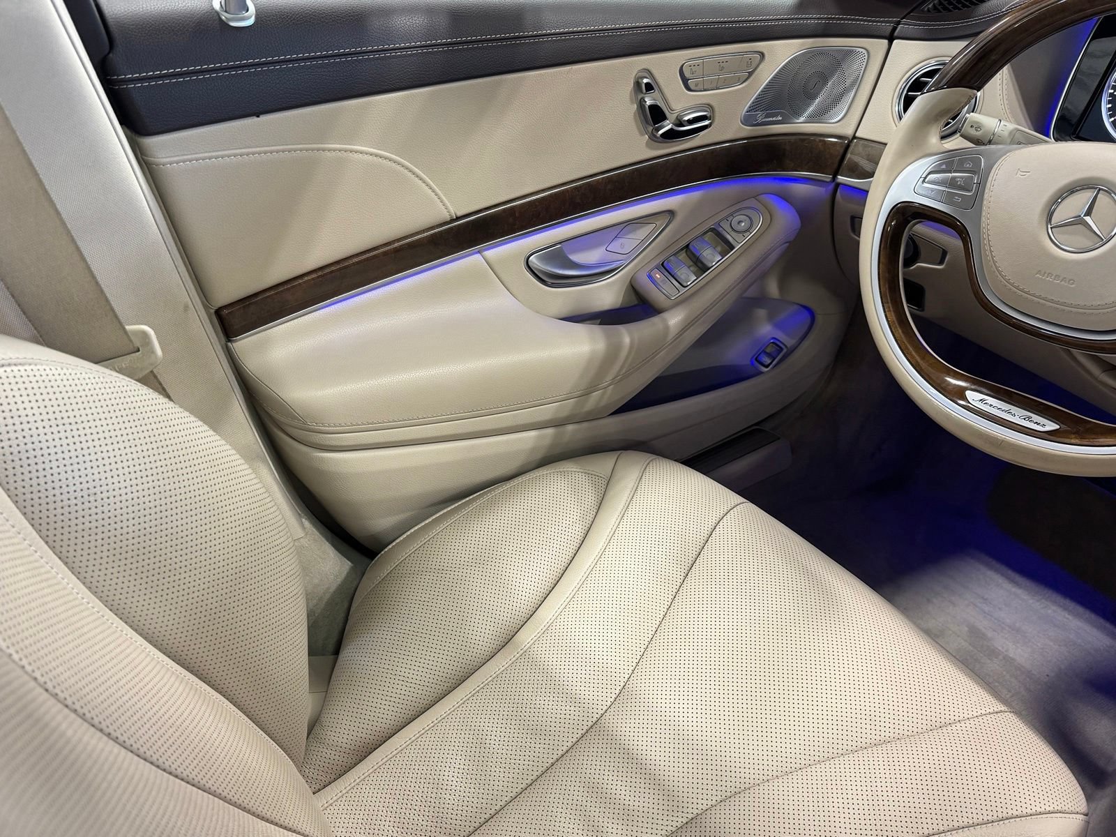 Used 2015 Mercedes-Benz S 550 4MATIC Sedan image 43