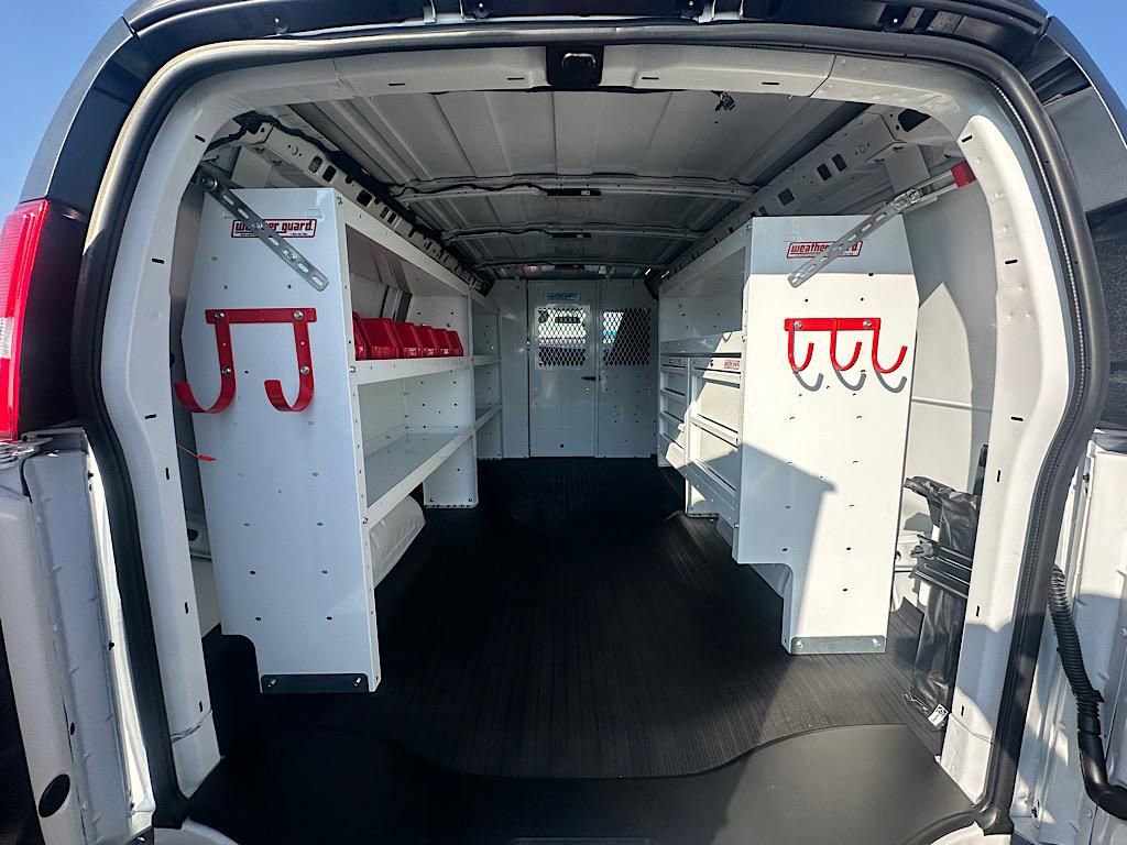 New 2025 Chevrolet Express 2500 w/ Enhanced Convenience Package image 10