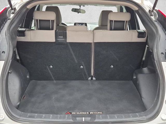 Used 2018 Mitsubishi Eclipse Cross SE AWD/4WD image 6