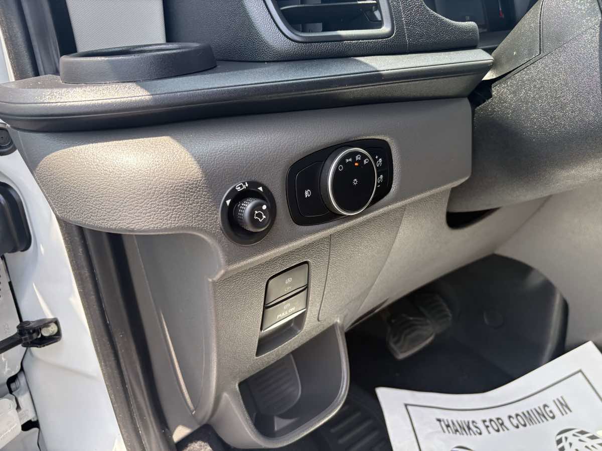 Used 2026 Ford Transit 350 XLT RWD image 19