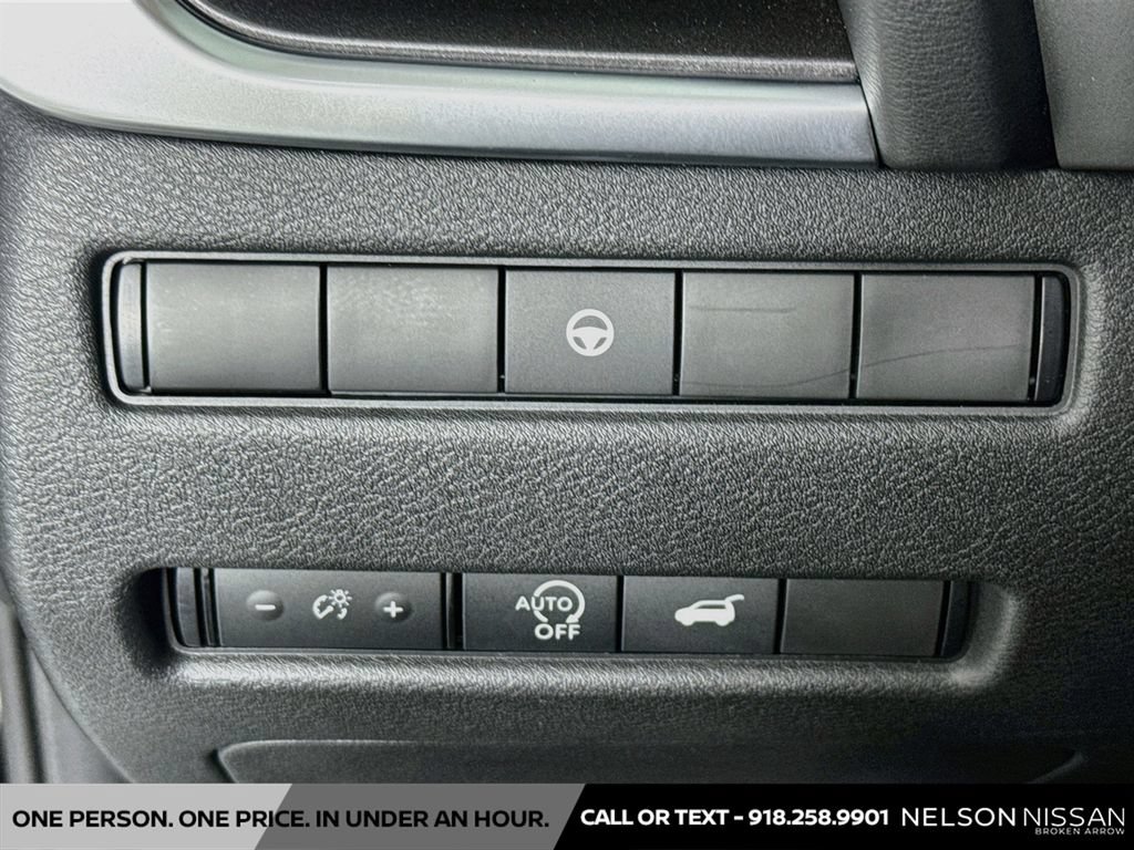 Certified 2023 Nissan Rogue SV w/ SV Premium B Package AWD/4WD image 10