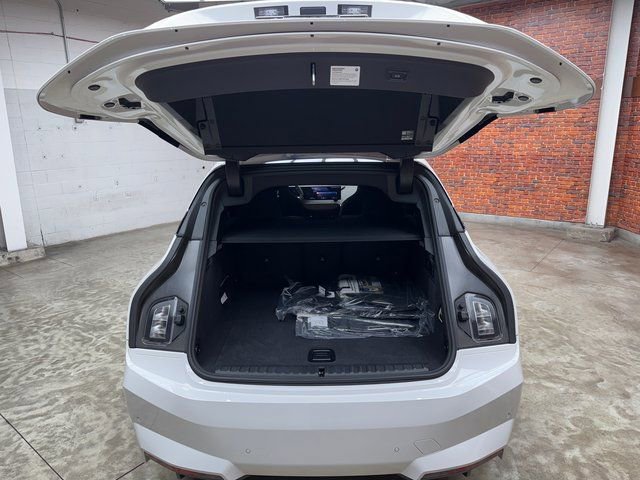 Used 2026 BMW iX xDrive60 image 26