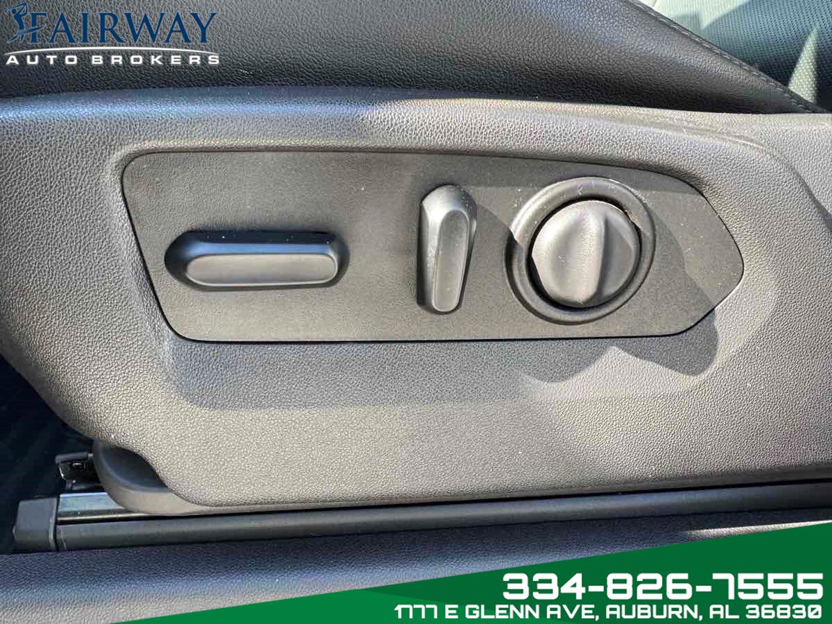 Used 2020 Chevrolet Silverado 2500 LTZ w/ LTZ Premium Package AWD/4WD image 15