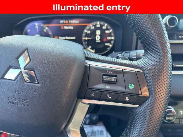 Used 2023 Mitsubishi Outlander SE image 13