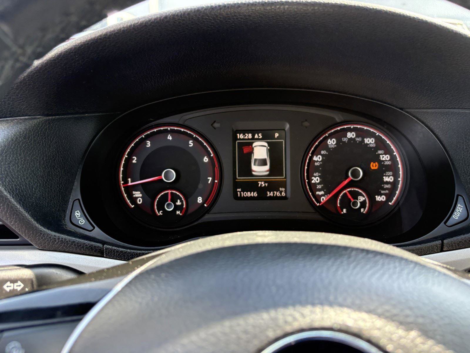 Used 2021 Volkswagen Passat 2.0T SE FWD image 19