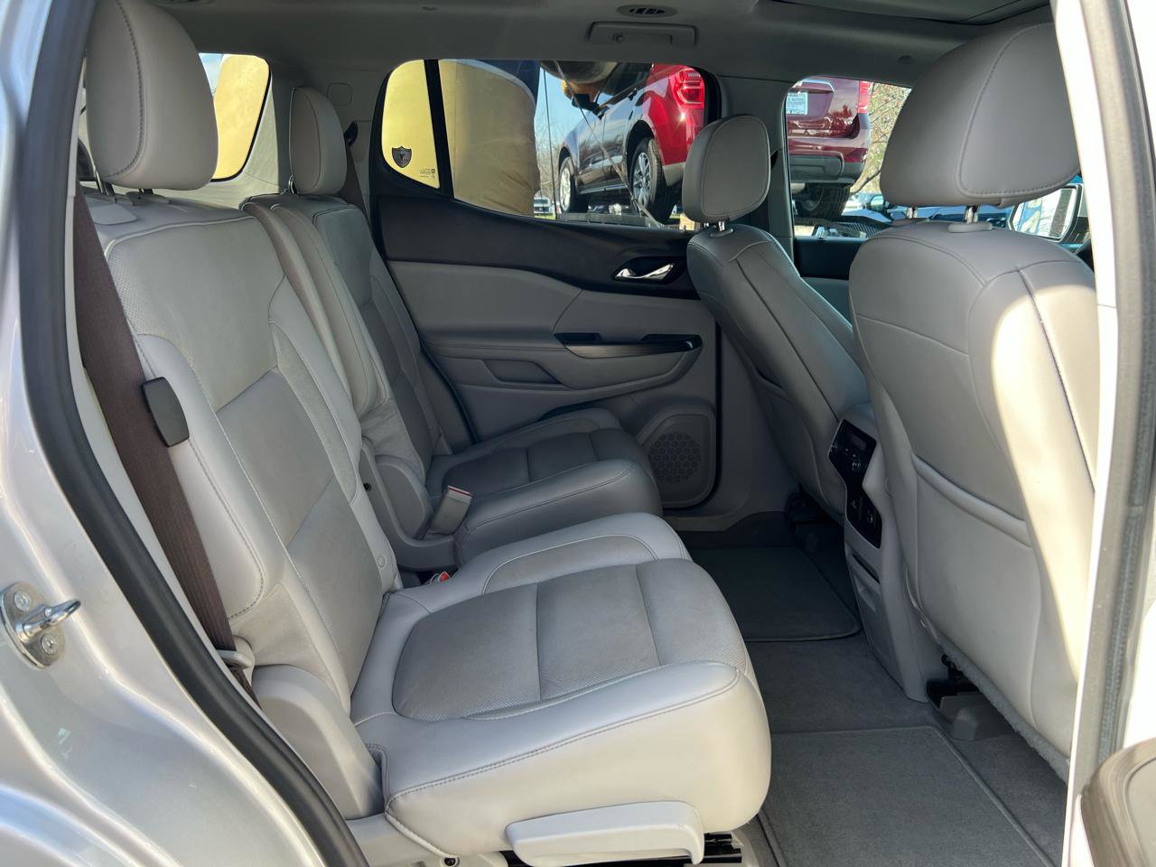 Used 2017 GMC Acadia SLT image 14