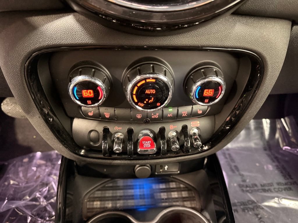Certified 2024 MINI Cooper Clubman S w/ Signature Upholstery Package AWD/4WD image 18