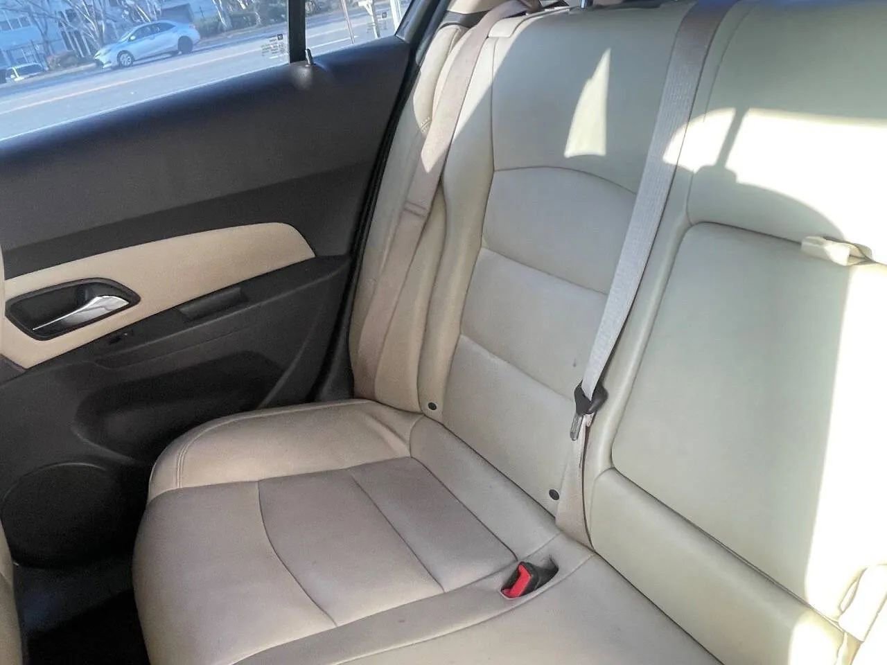 Used 2016 Chevrolet Cruze LTZ image 25